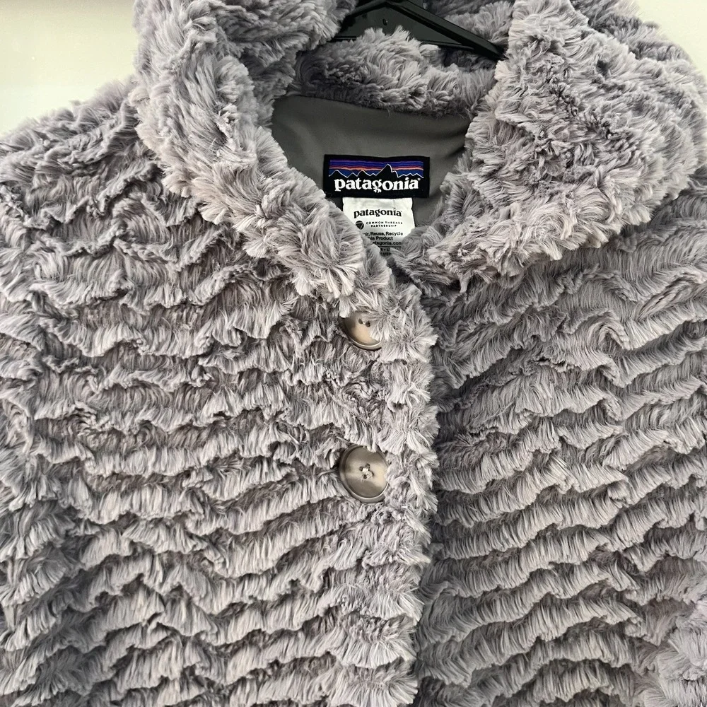 Patagonia XL 14 Girls Gray Pelage Jacket Fleece Faux Fur‎ Button Pockets EUC